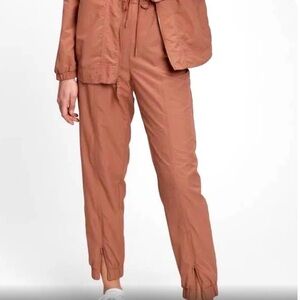 GAP Rust Drawstring Ankle Zip Crinkle Nylon Track Pants - S